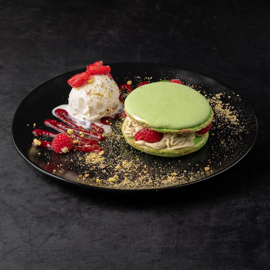 big macaron